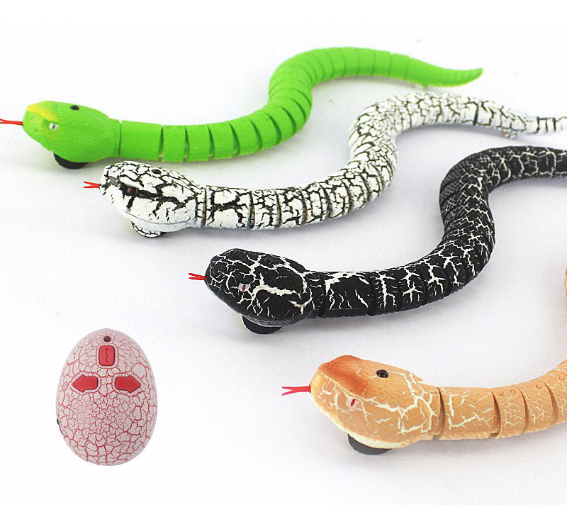 Remote Control Snake Rattlesnake Animal Trick Terrifying Mischief Random